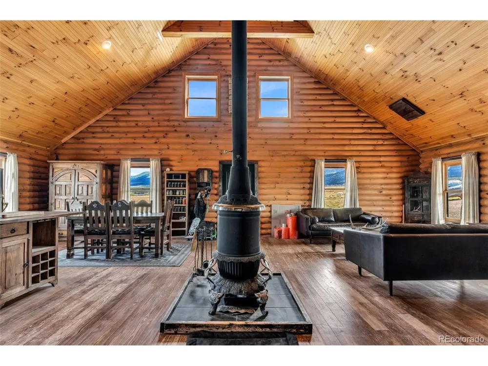 233 Prairie Road Westcliffe, CO 81522