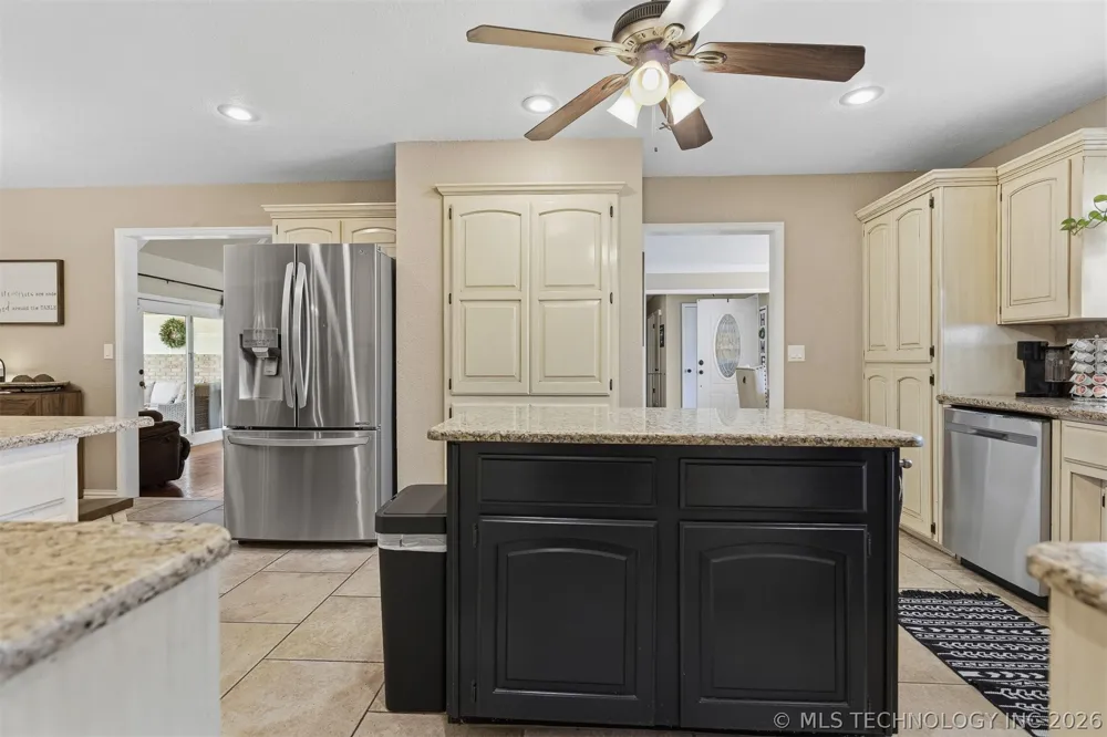 411 Blue Bell Road Springer, OK 73458