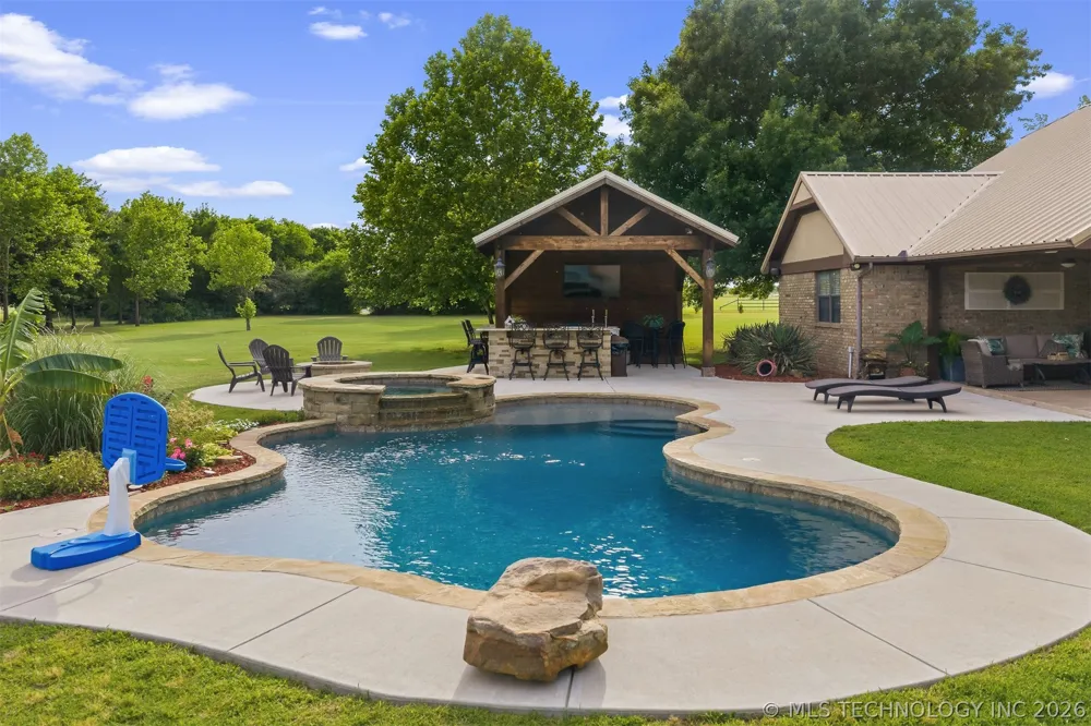 411 Blue Bell Road Springer, OK 73458