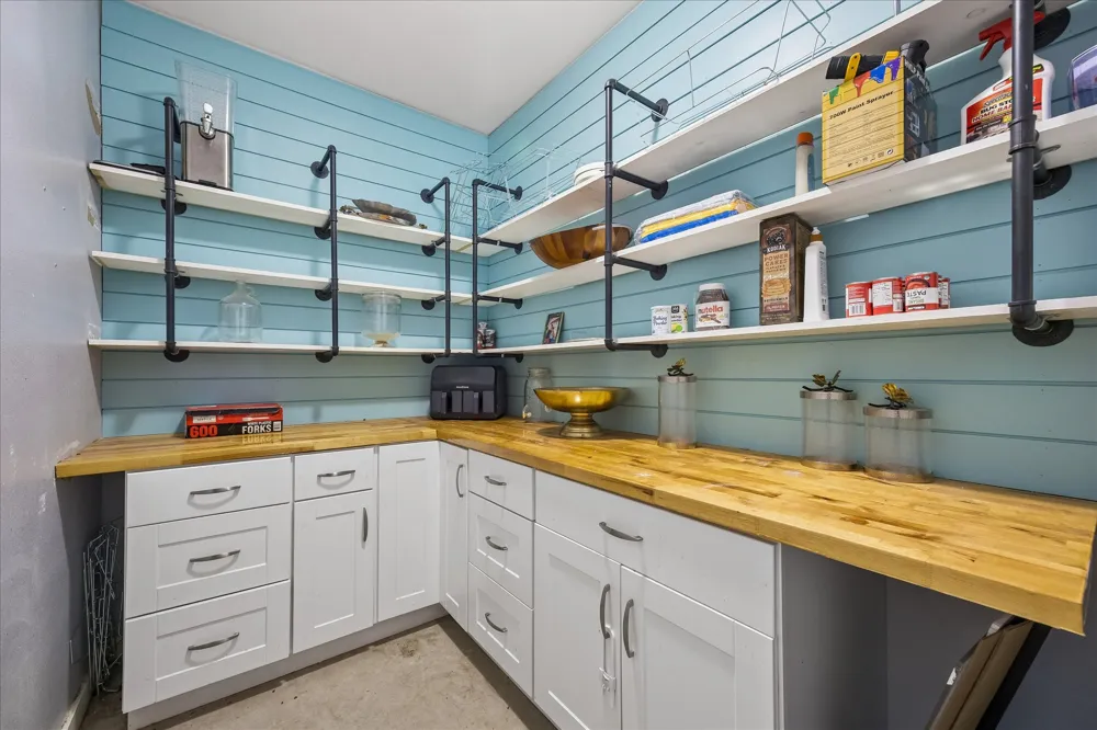575 County Road 342 Hondo, TX 78801