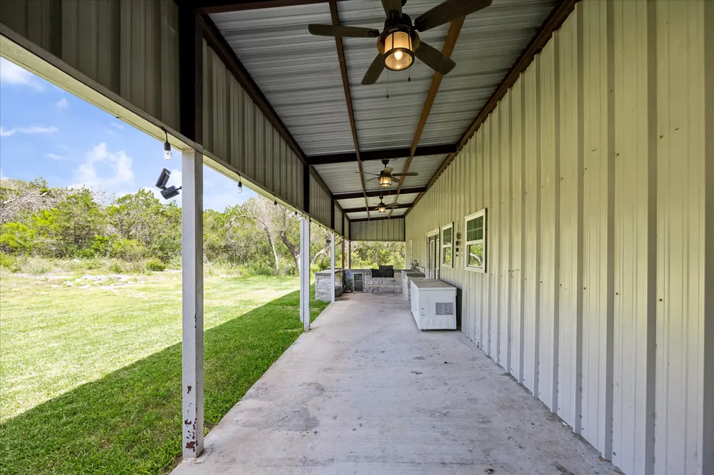 575 County Road 342 Hondo, TX 78801