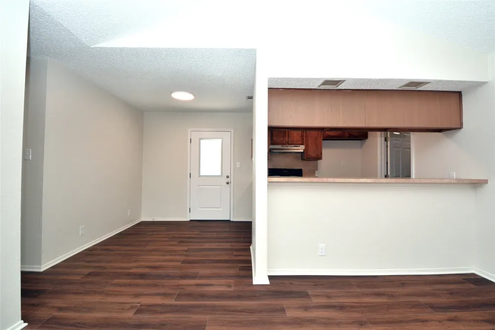 11314 Walnut Ridge Drive #B Austin, TX 78753