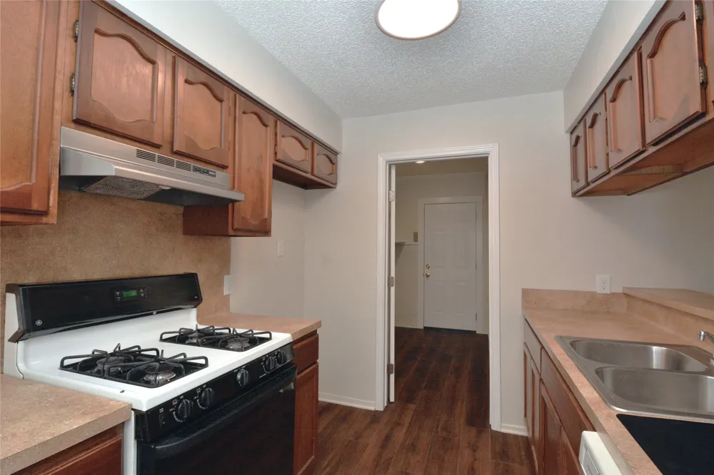 11314 Walnut Ridge Drive #B Austin, TX 78753