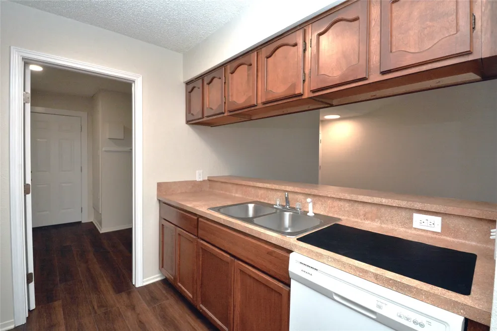 11314 Walnut Ridge Drive #B Austin, TX 78753