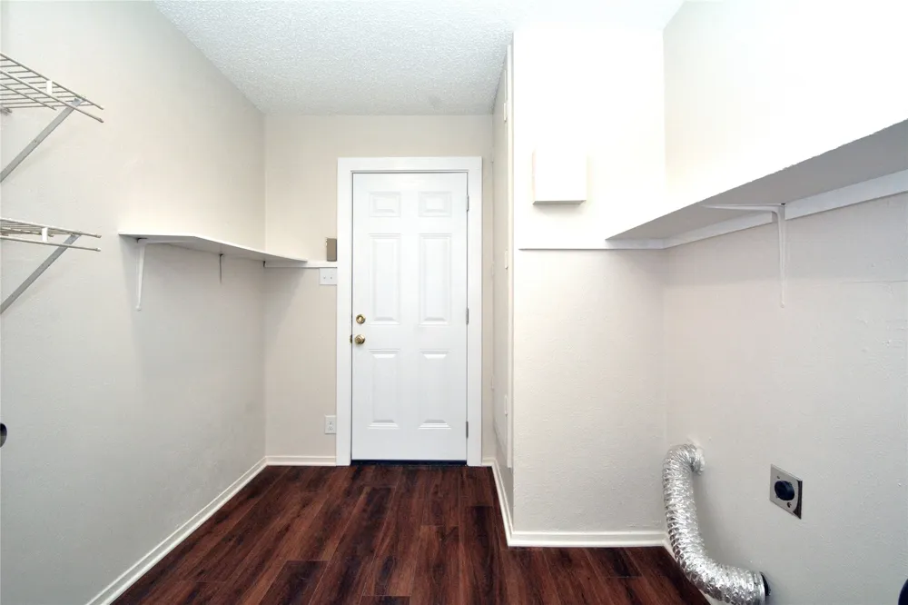 11314 Walnut Ridge Drive #B Austin, TX 78753