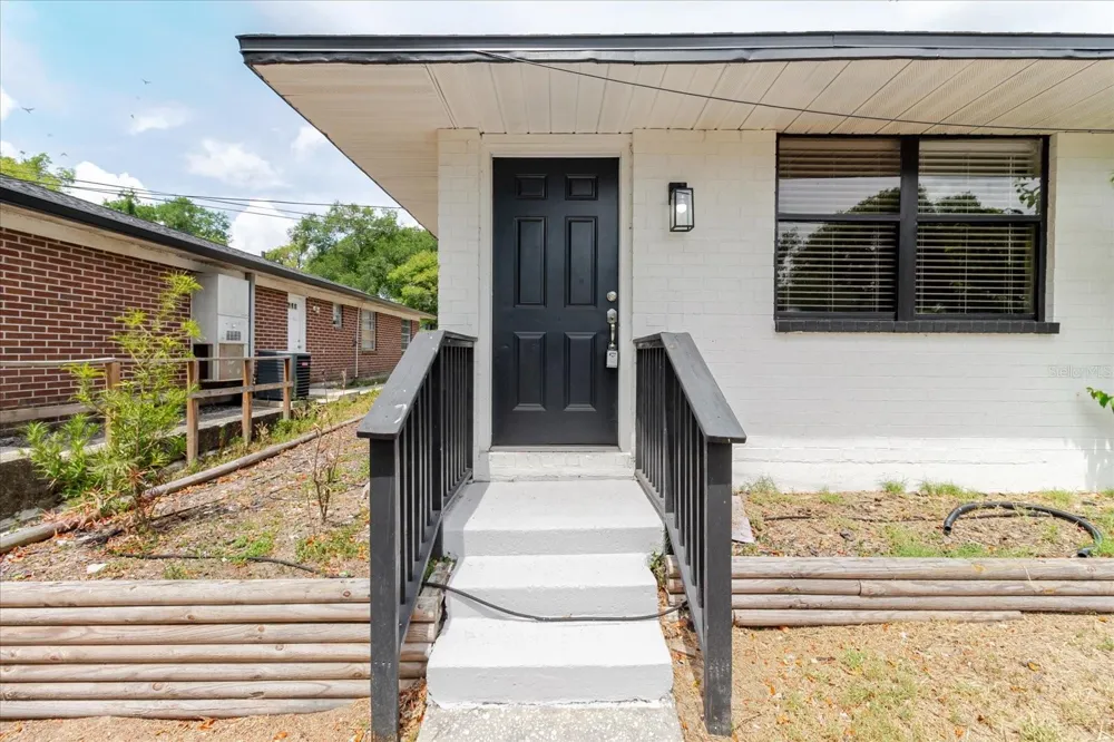 1134-1136 GILMORE AVENUE Lakeland, FL 33805