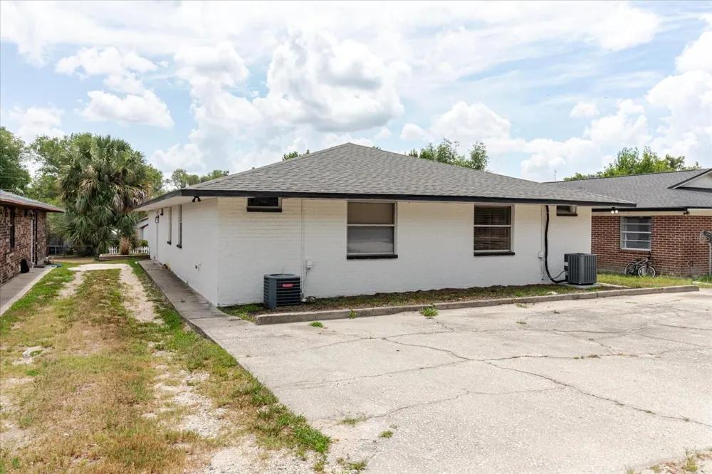 1134-1136 GILMORE AVENUE Lakeland, FL 33805