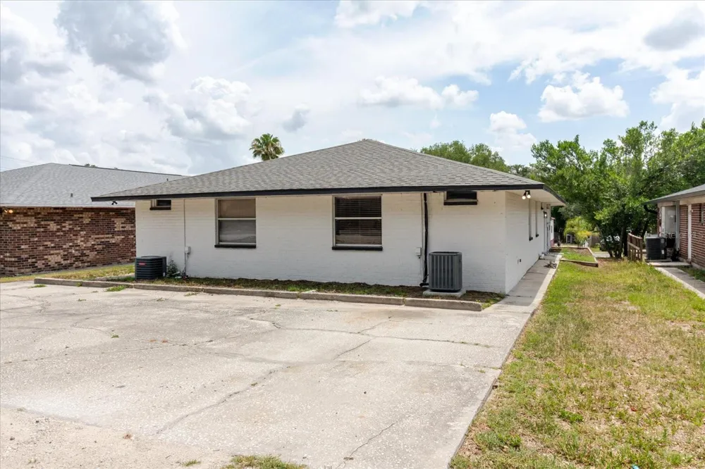 1134-1136 GILMORE AVENUE Lakeland, FL 33805