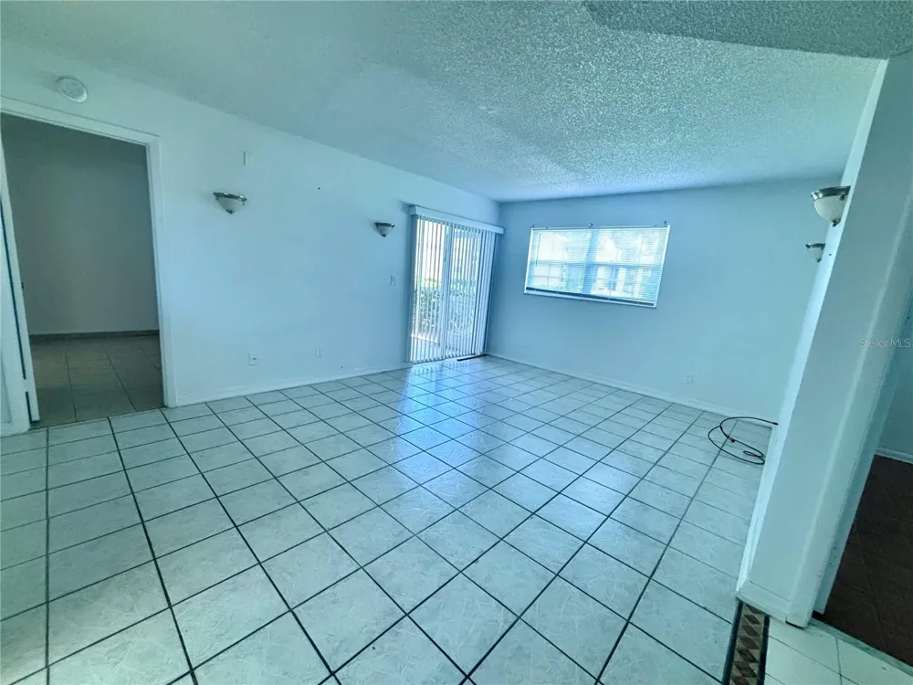 576 FAIRWAYS LANE #M104 ocala, FL 34472