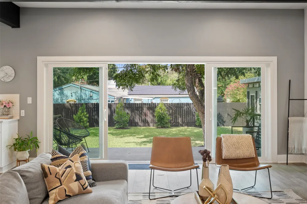 5721 Louise Lane Austin, TX 78757