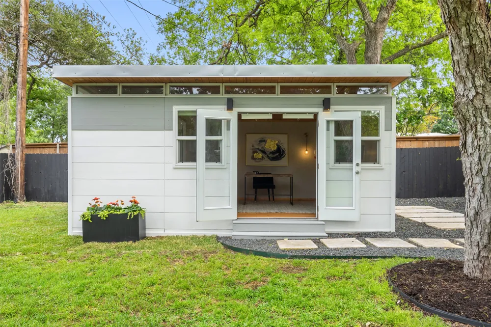 5721 Louise Lane Austin, TX 78757