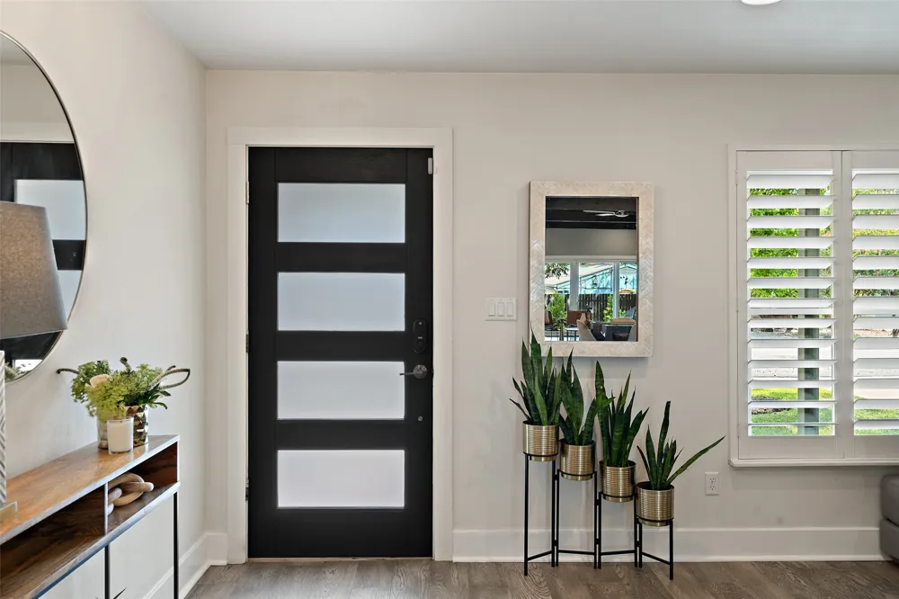 5721 Louise Lane Austin, TX 78757