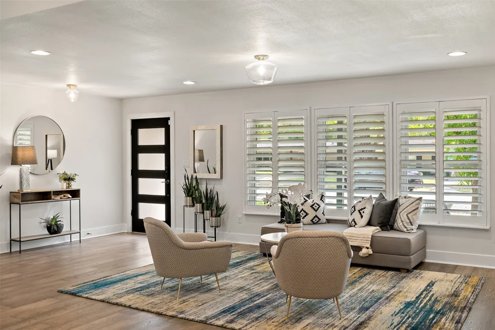 5721 Louise Lane Austin, TX 78757