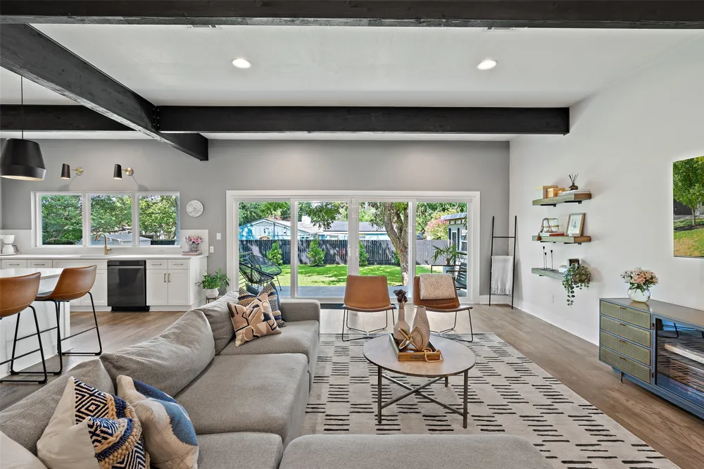 5721 Louise Lane Austin, TX 78757