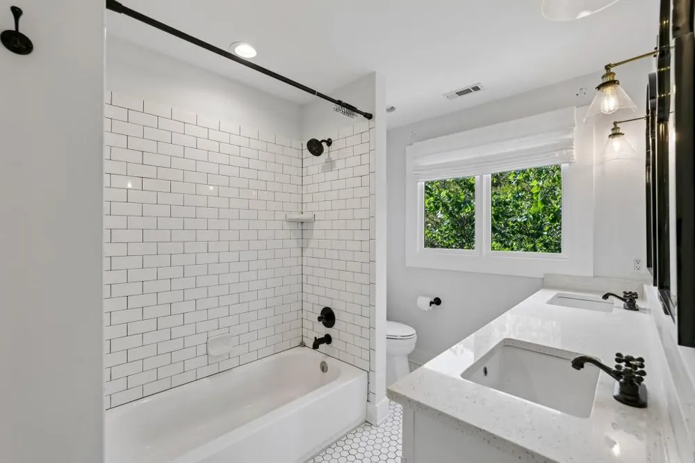1060 Woodland Avenue SE Atlanta, GA 30316