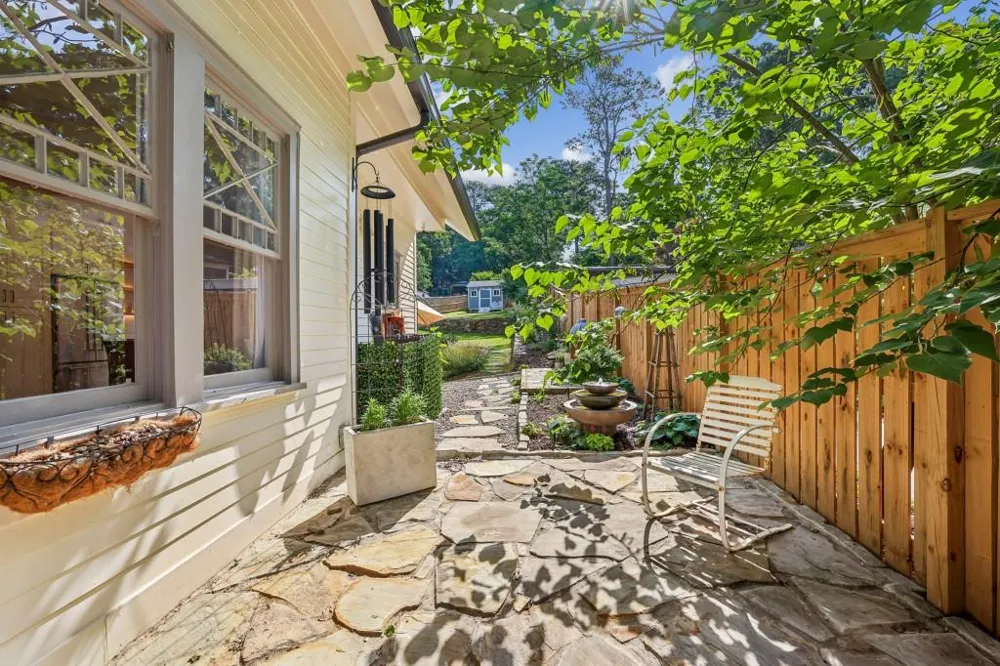 1060 Woodland Avenue SE Atlanta, GA 30316