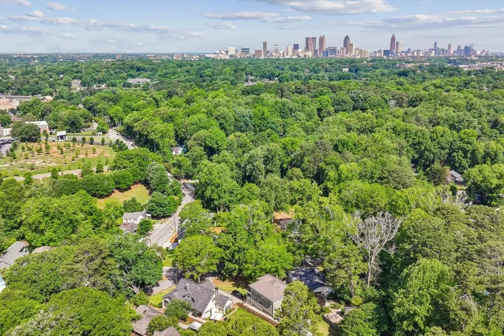 1060 Woodland Avenue SE Atlanta, GA 30316