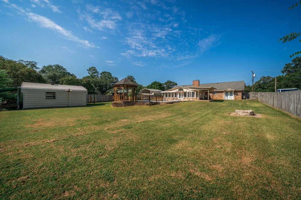 1304 Steve Street White Oak, TX 75693