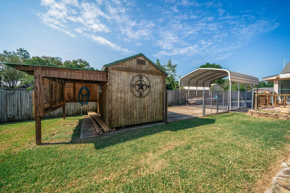 1304 Steve Street White Oak, TX 75693