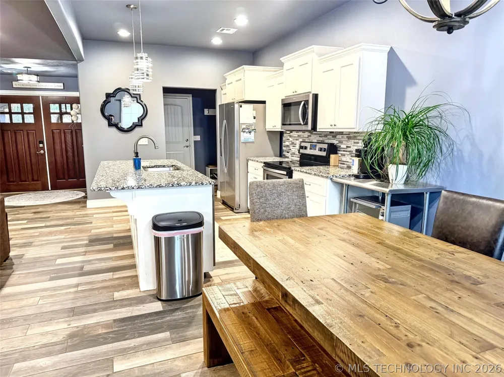 4236 Highland Drive Tahlequah, OK 74464