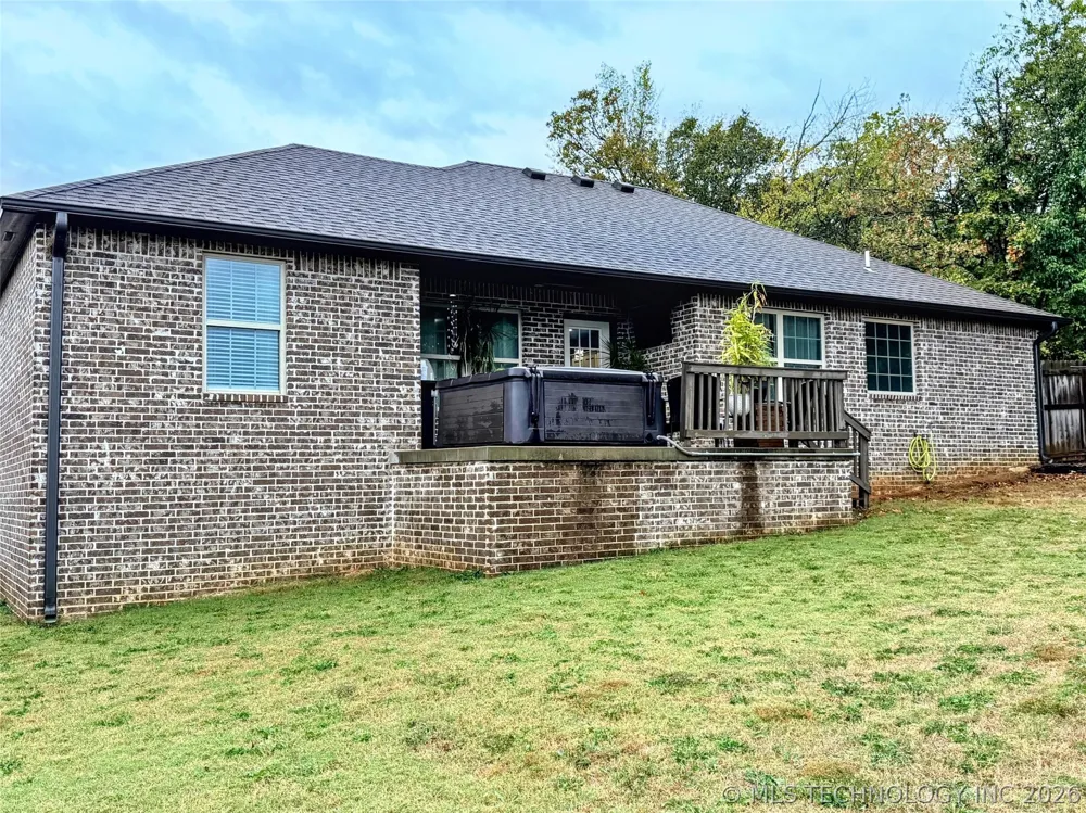 4236 Highland Drive Tahlequah, OK 74464