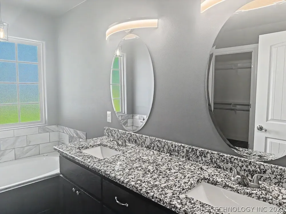 4236 Highland Drive Tahlequah, OK 74464