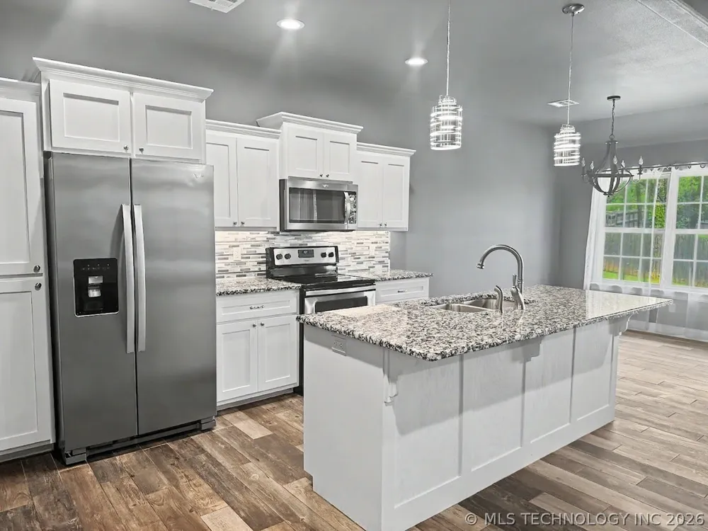 4236 Highland Drive Tahlequah, OK 74464