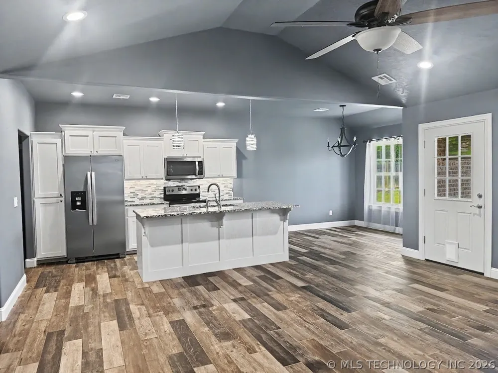 4236 Highland Drive Tahlequah, OK 74464