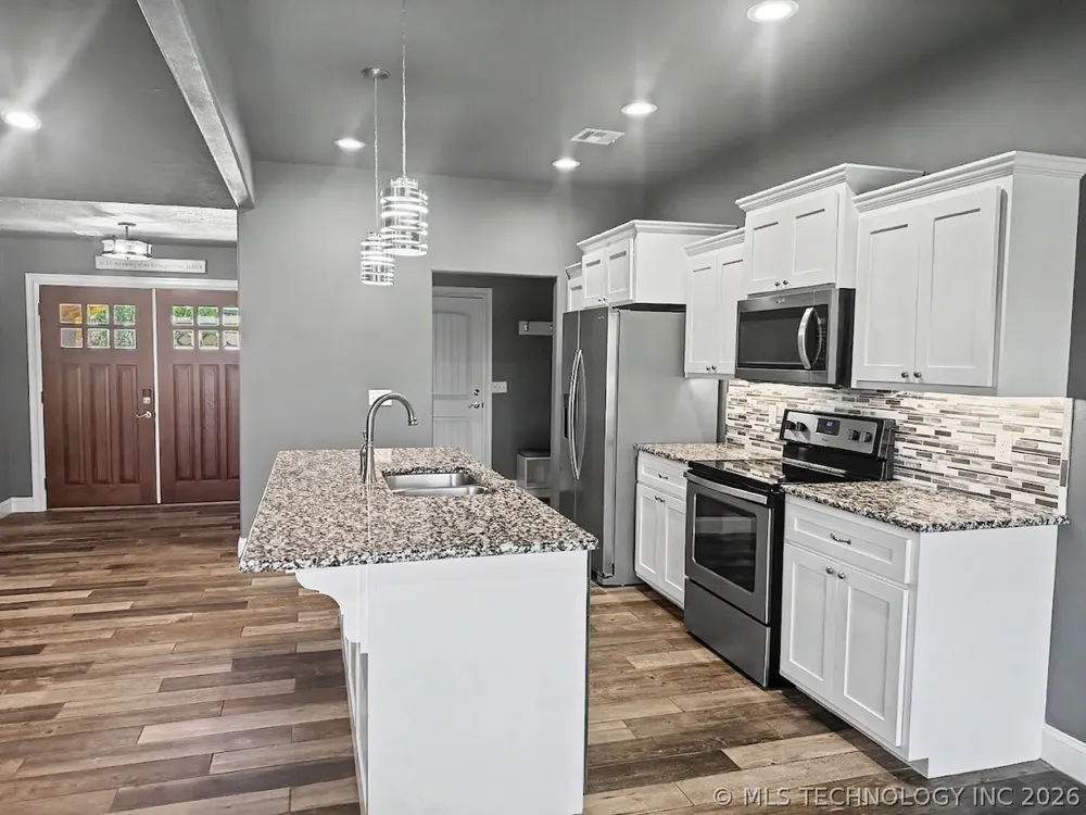 4236 Highland Drive Tahlequah, OK 74464