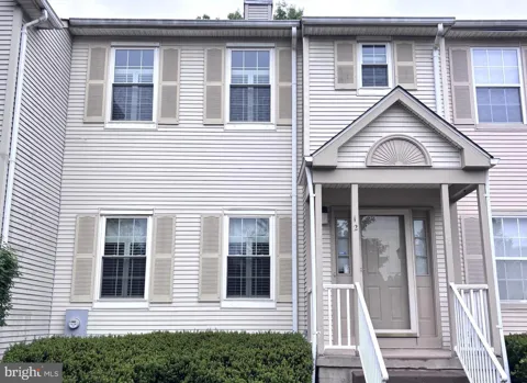 12 TASLEY COURT