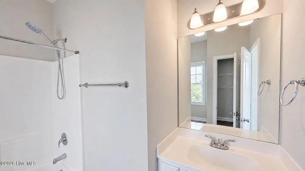 11 Violetear Ridge Hampstead, NC 28443