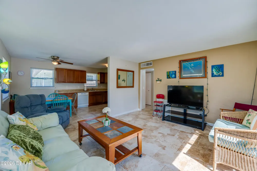 723 Steele Avenue South Daytona, FL 32119