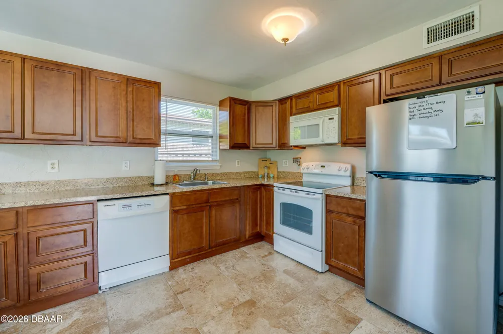 723 Steele Avenue South Daytona, FL 32119