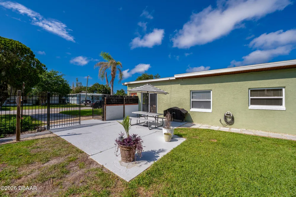 723 Steele Avenue South Daytona, FL 32119