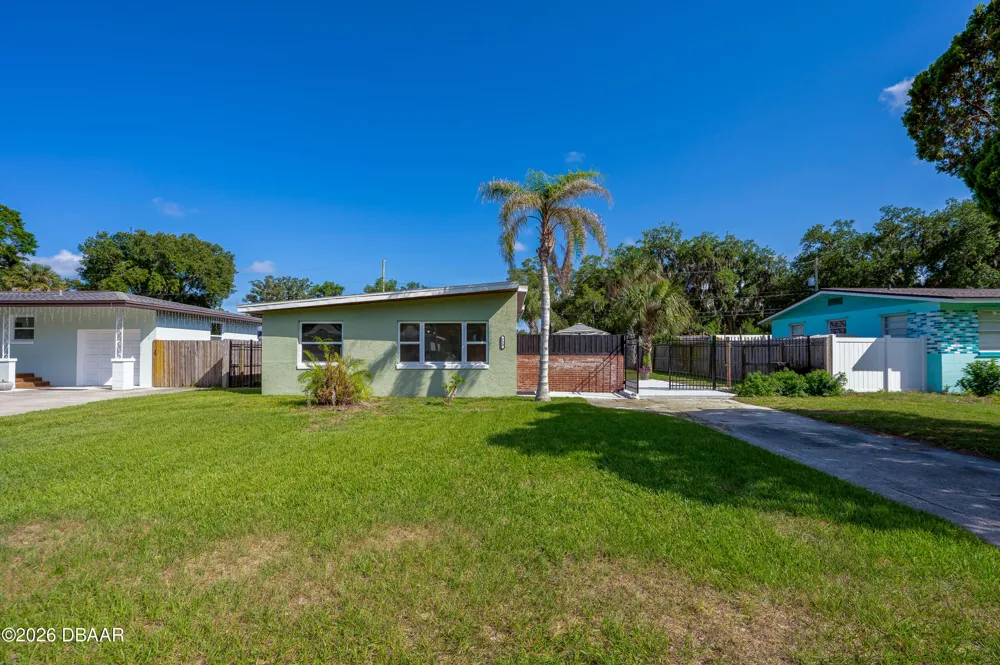 723 Steele Avenue South Daytona, FL 32119