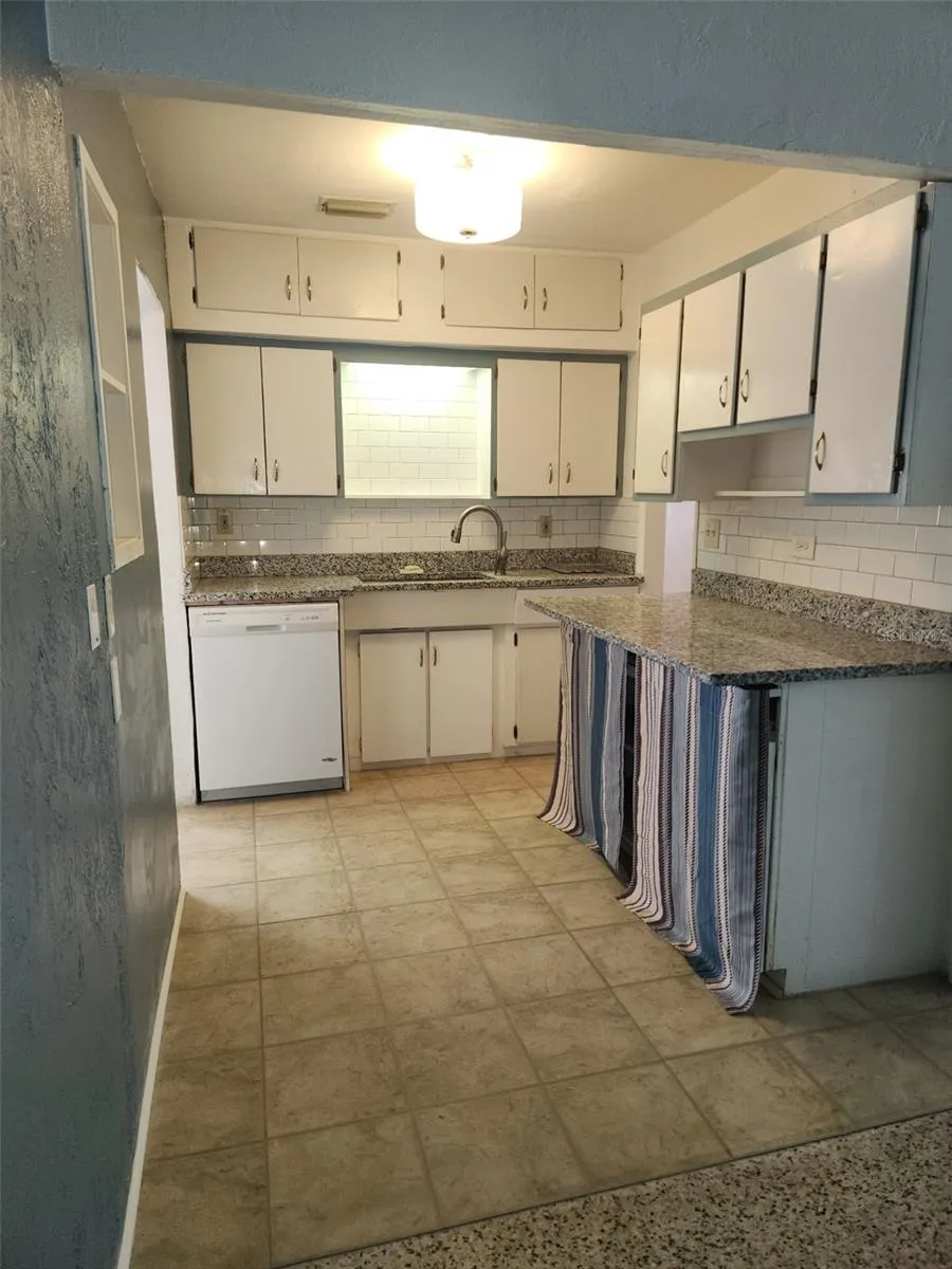 13406 BOCA CIEGA AVENUE #4 Madeira Beach, FL 33708