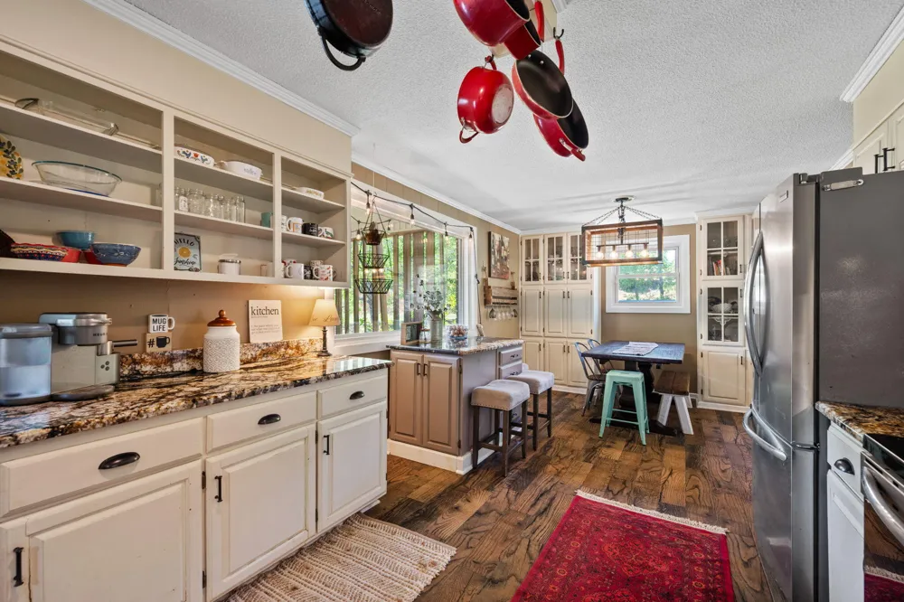6108 Tennessee 60 Birchwood, TN 37308