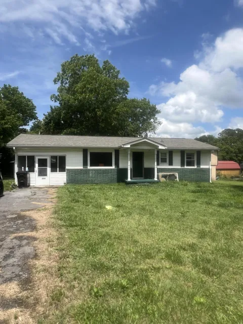 2625 Spring Place Road SE