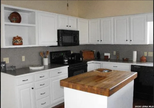 310 County Road 263 Mico, TX 78056