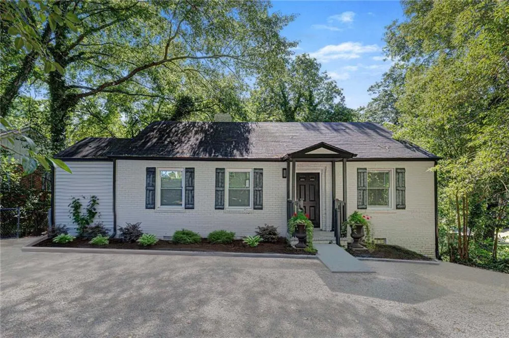 151 Munson Drive Columbus, GA 31903