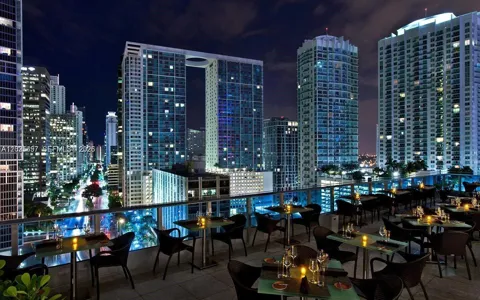 485 Brickell Ave #2006