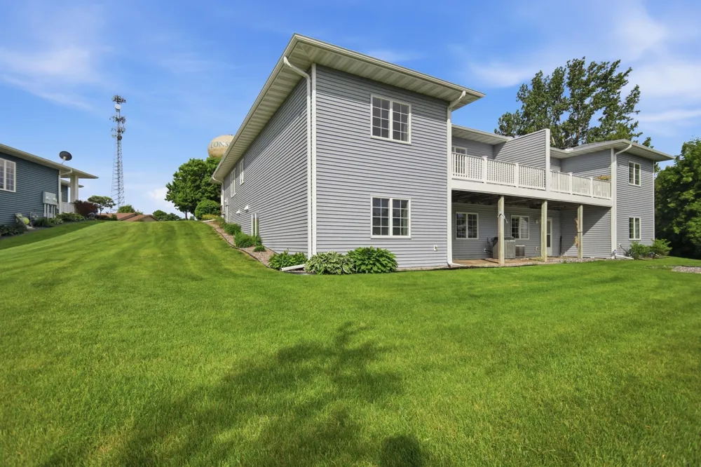 414 4th Avenue SE Lonsdale, MN 55046