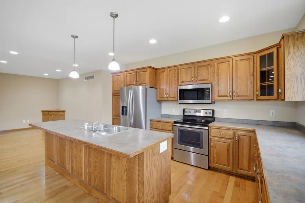 414 4th Avenue SE Lonsdale, MN 55046