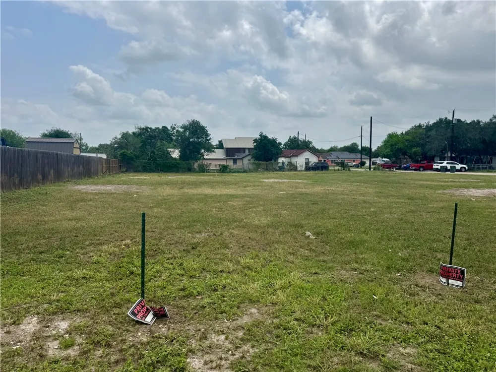 hobbs Alice, TX 78332