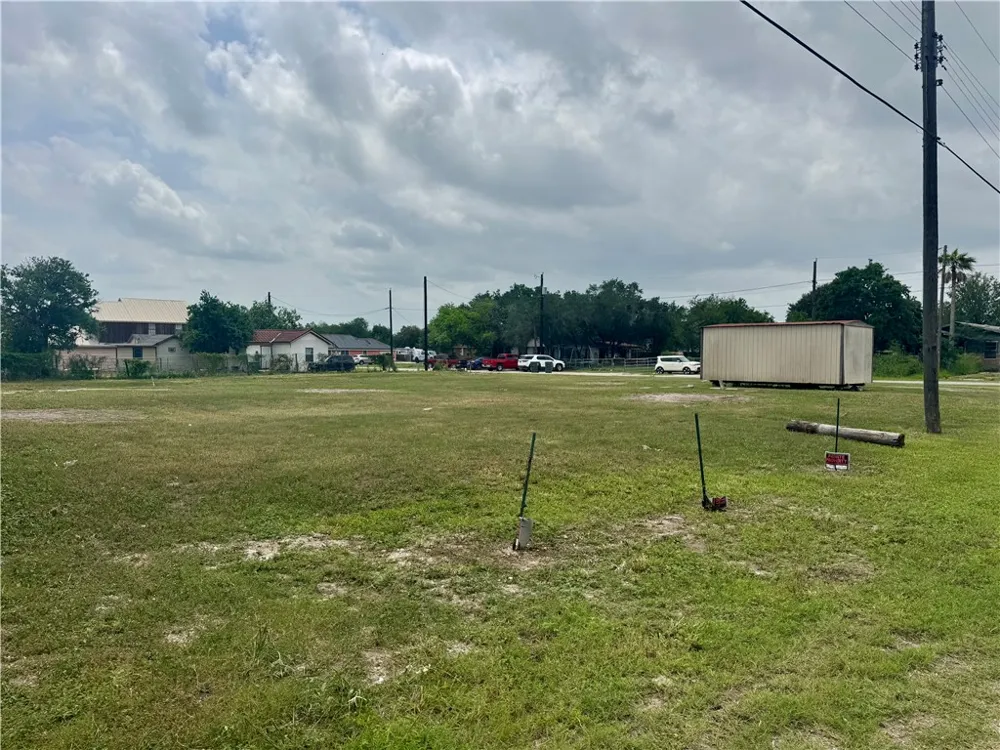 hobbs Alice, TX 78332