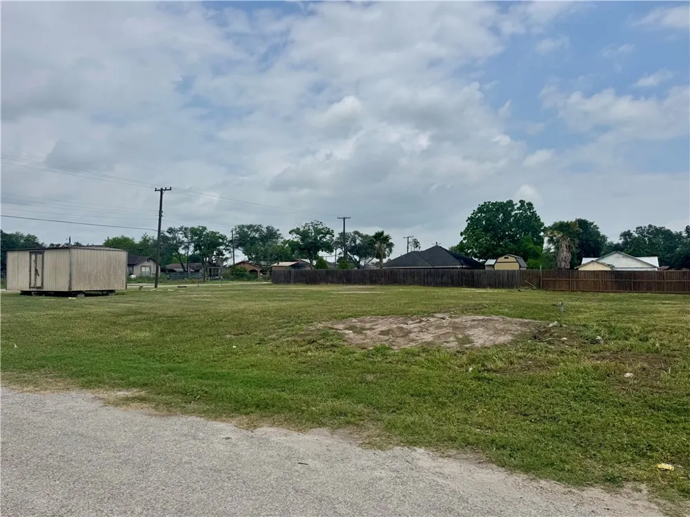 hobbs Alice, TX 78332