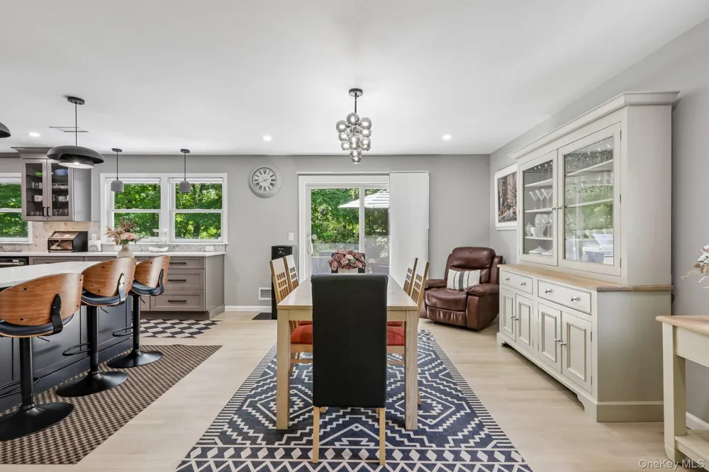62 Mohegan Road Larchmont, NY 10538
