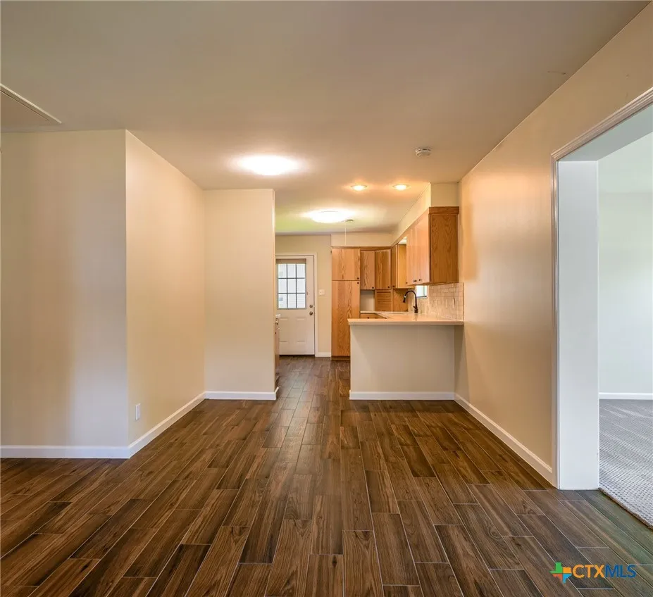 501 Oleander Drive Marble Falls, TX 78654