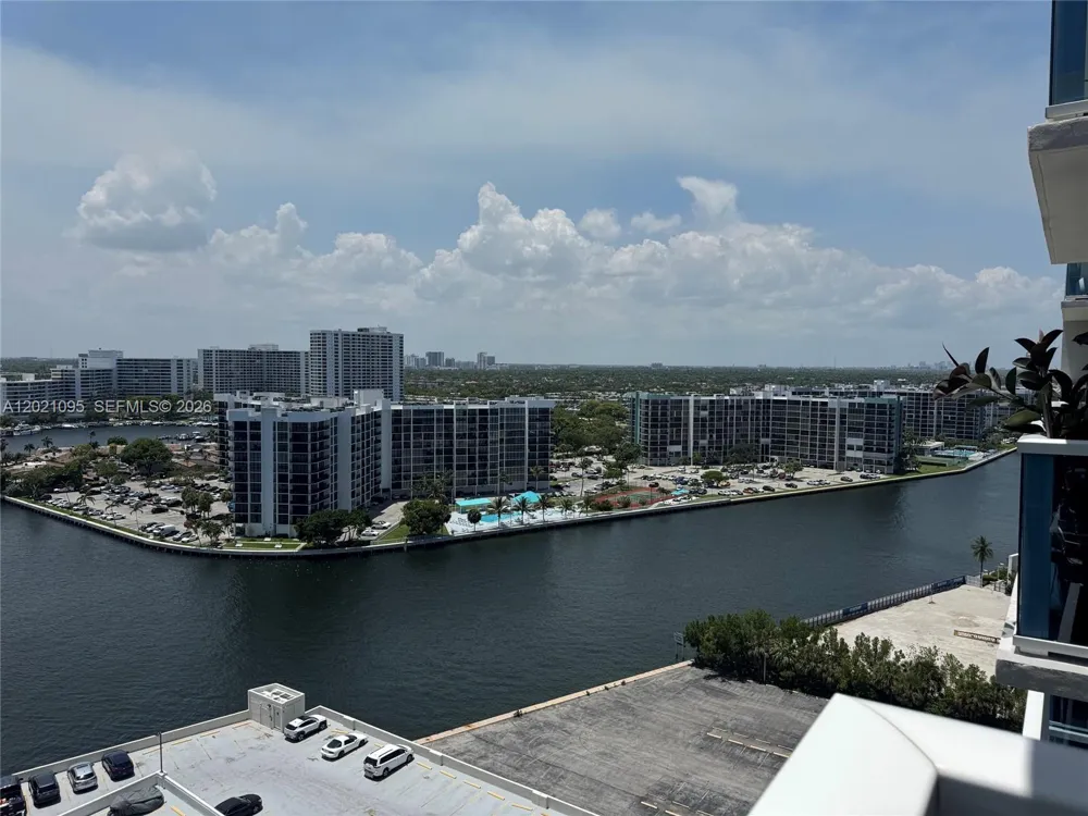 3800 S Ocean Dr #1725 Hollywood, FL 33019