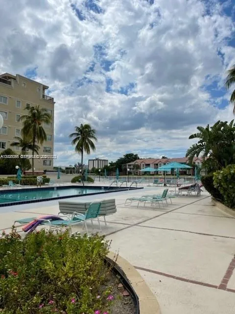 3800 S Ocean Dr #1725 Hollywood, FL 33019